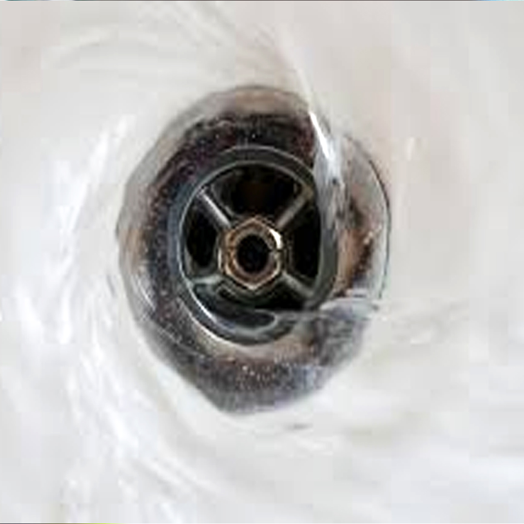 Sosa cáustica para desatascar tuberías: peligros y usos